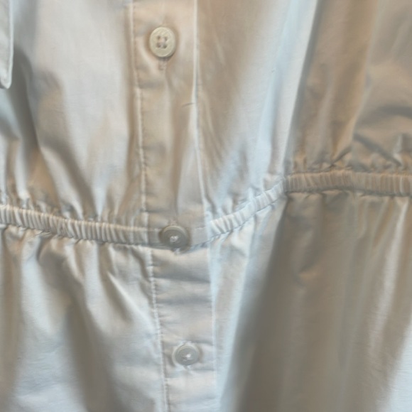 Dress - Picture 6 of 6